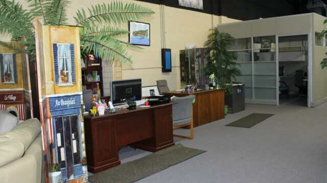 Hive44-Coworking-STL-Lobby.jpg